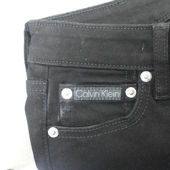 Calvin Klein Jeans Women's Original High Rise Skinny Black Denim- W25 Short - Picture 8 of 10
